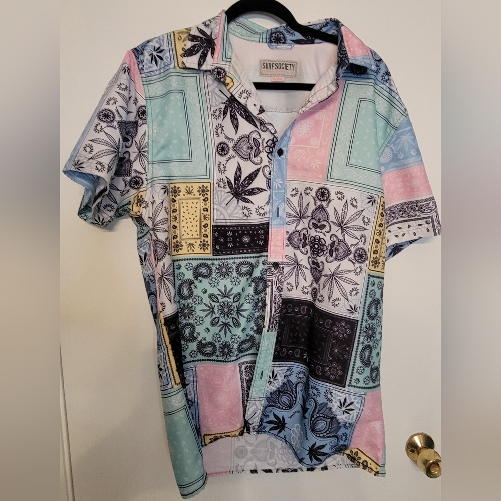 Surf Society XL Mary Jane Leaf Button Down Shirt